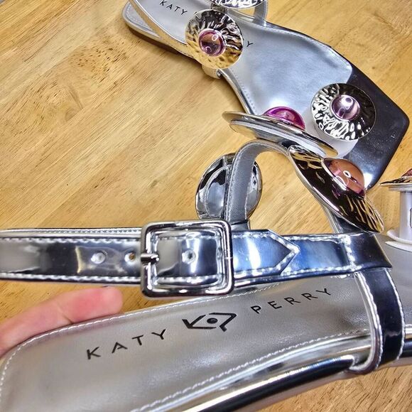 Katty Perry The Camie Pink Stone Sandal Silver Size 6 - Picture 14 of 14
